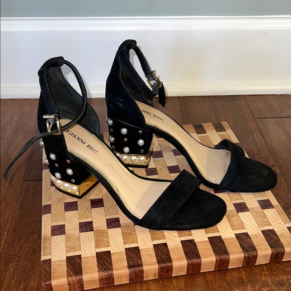 Gianni Bini Black Women's Heels Sz 8 - Picture 3 of 12